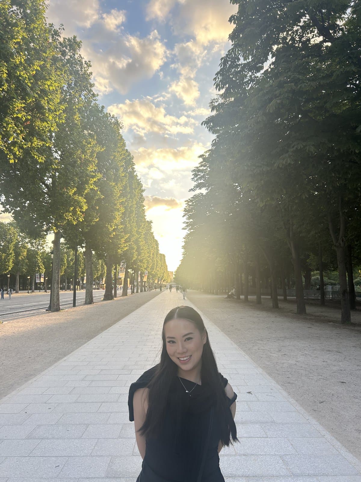 Louisa Zhang